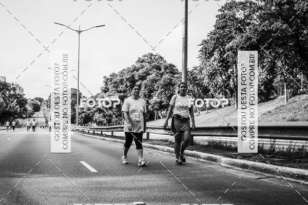 Buy your photos of the eventFotos de Corrida em Preto & Branco on Fotop