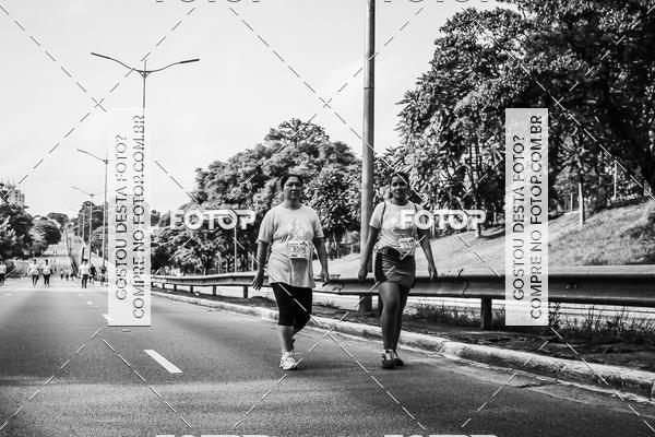 Buy your photos of the eventFotos de Corrida em Preto & Branco on Fotop