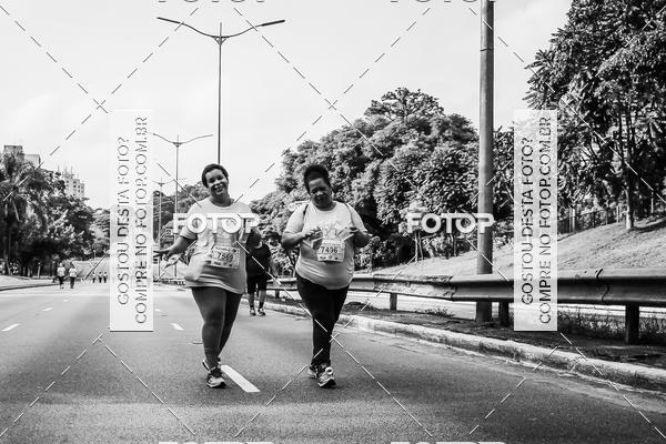 Buy your photos of the eventFotos de Corrida em Preto & Branco on Fotop