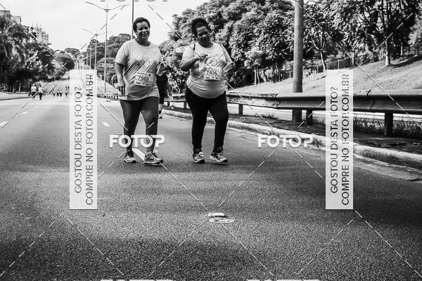 Buy your photos of the eventFotos de Corrida em Preto & Branco on Fotop