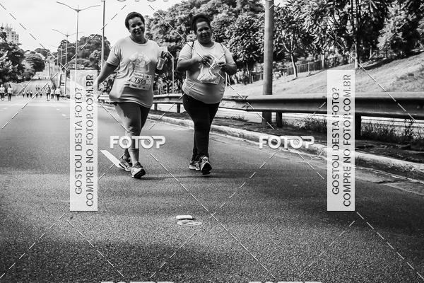 Buy your photos of the eventFotos de Corrida em Preto & Branco on Fotop