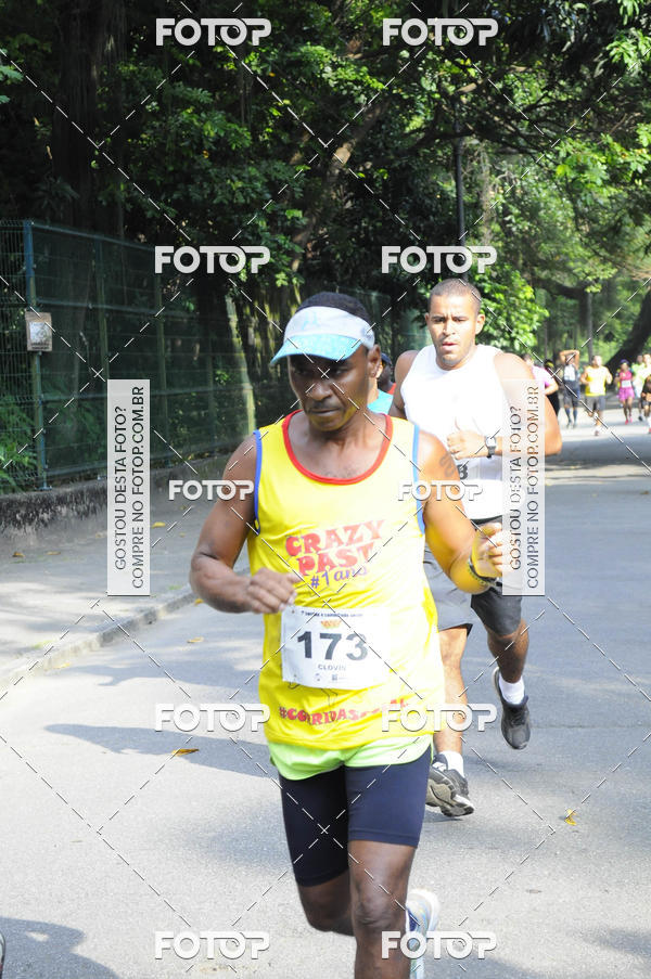 Buy your photos of the event1 Corrida & Caminhada Social Crazy Past on Fotop