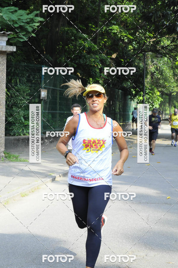 Buy your photos of the event1 Corrida & Caminhada Social Crazy Past on Fotop