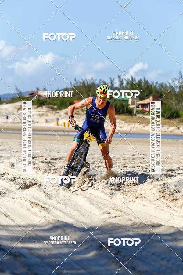 Buy your photos of the eventXTerra Camp Praia do Rosa 2018 on Fotop