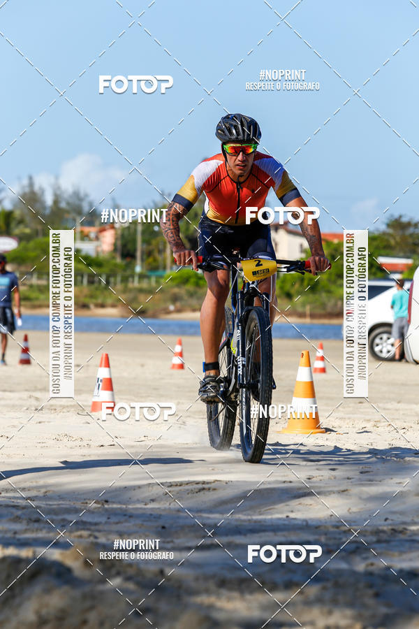 Buy your photos of the eventXTerra Camp Praia do Rosa 2018 on Fotop