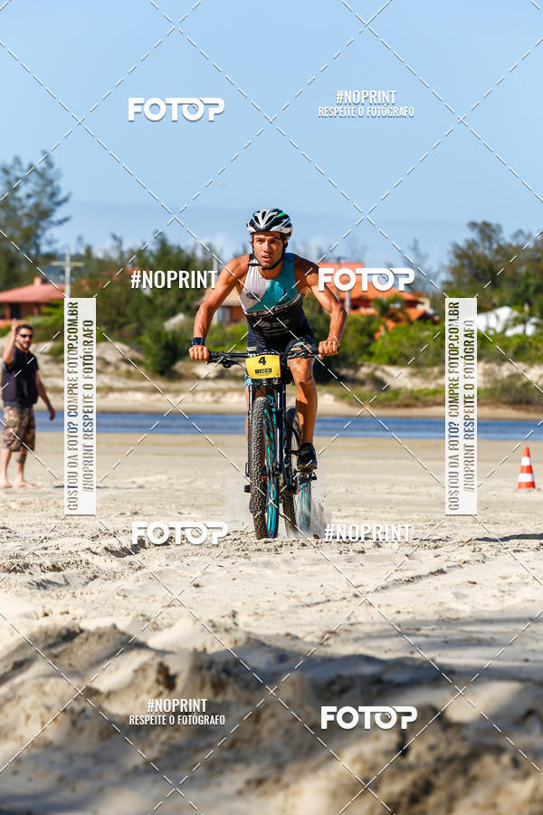 Buy your photos of the eventXTerra Camp Praia do Rosa 2018 on Fotop