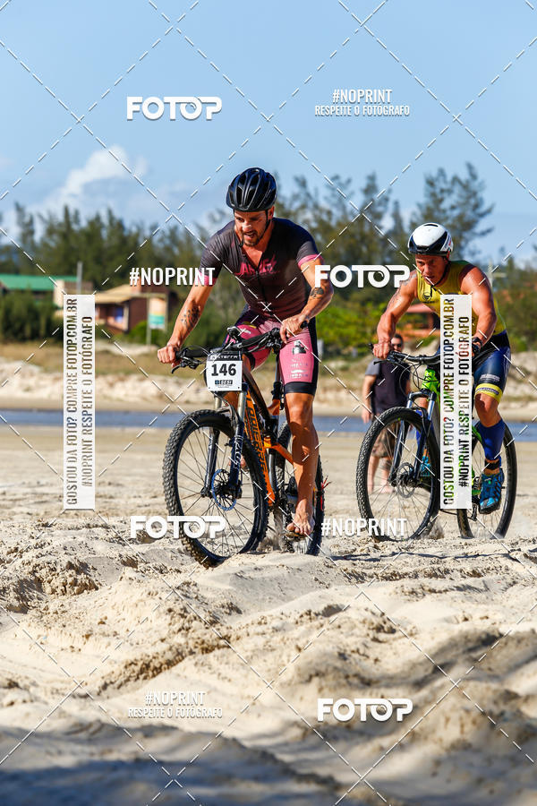 Buy your photos of the eventXTerra Camp Praia do Rosa 2018 on Fotop