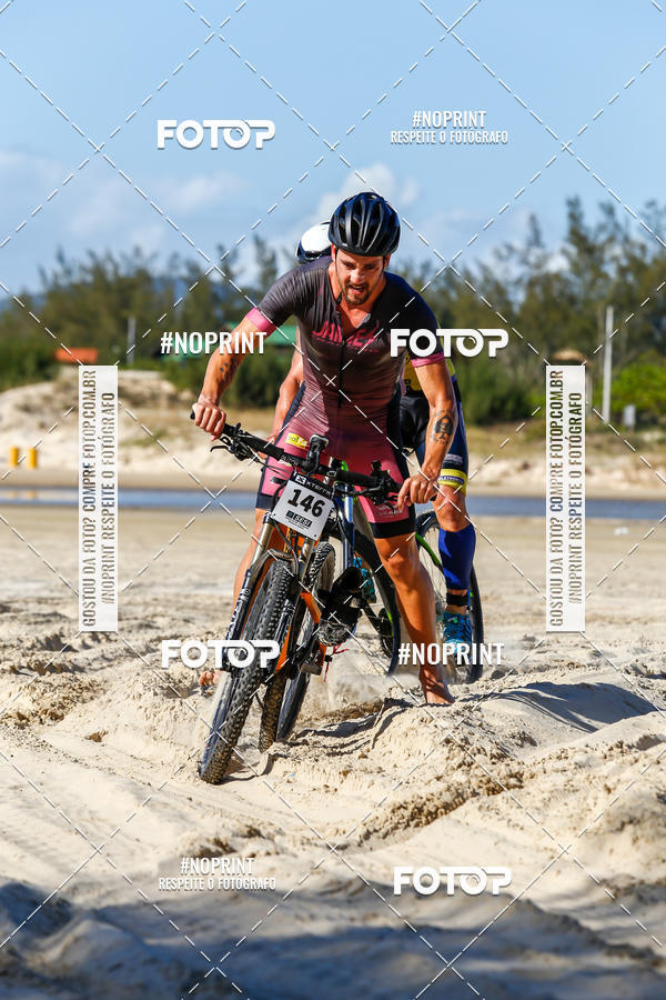 Buy your photos of the eventXTerra Camp Praia do Rosa 2018 on Fotop