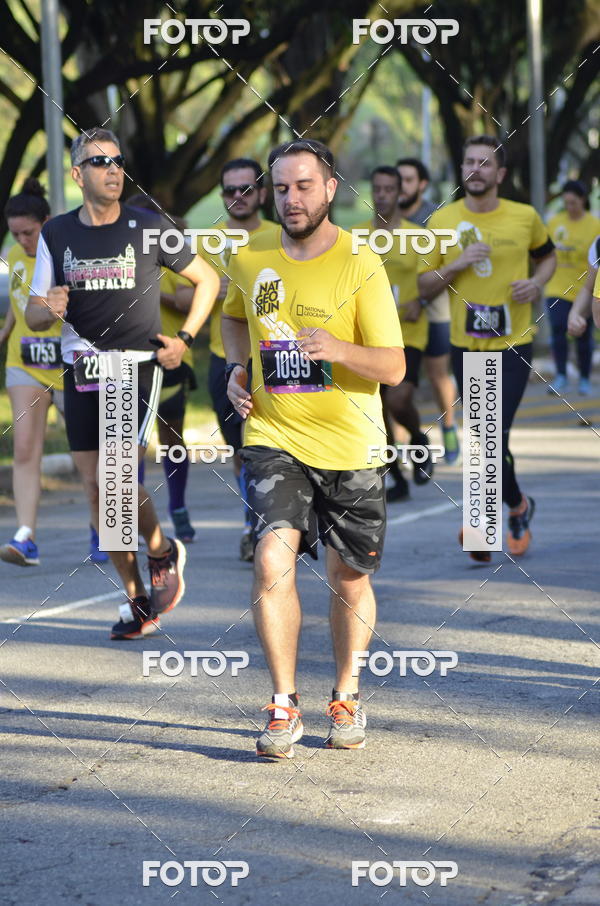 Buy your photos of the eventNat Geo Run on Fotop