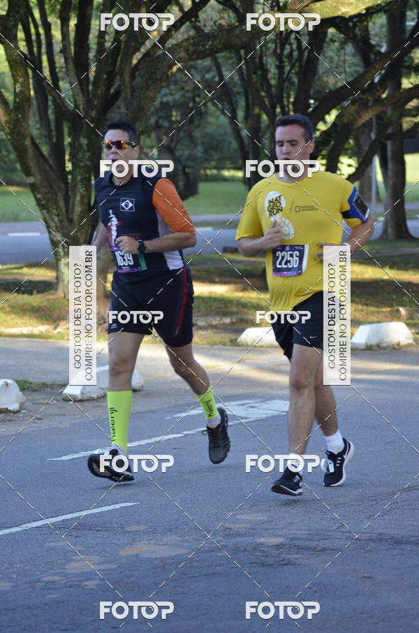 Buy your photos of the eventNat Geo Run on Fotop