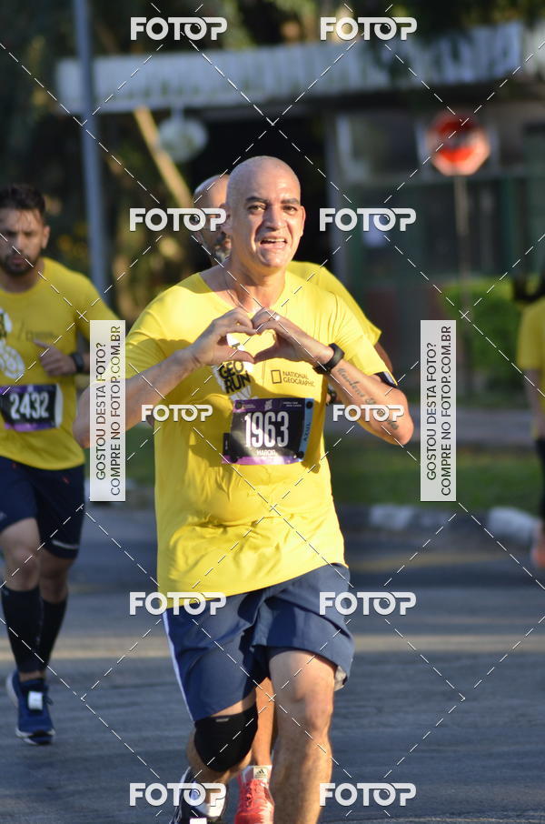 Buy your photos of the eventNat Geo Run on Fotop