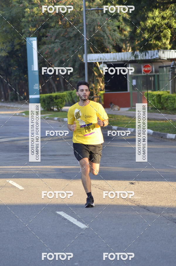 Buy your photos of the eventNat Geo Run on Fotop