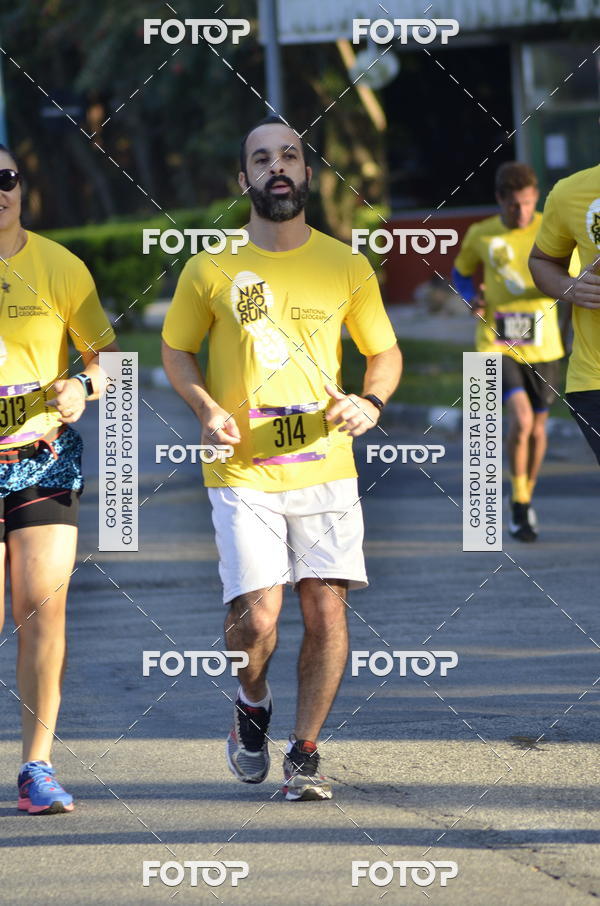 Buy your photos of the eventNat Geo Run on Fotop