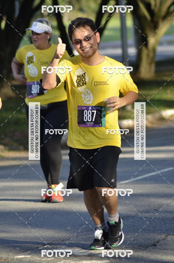Buy your photos of the eventNat Geo Run on Fotop