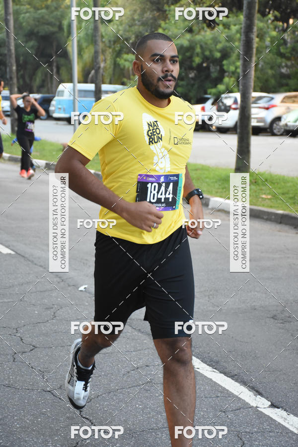Buy your photos of the eventNat Geo Run on Fotop