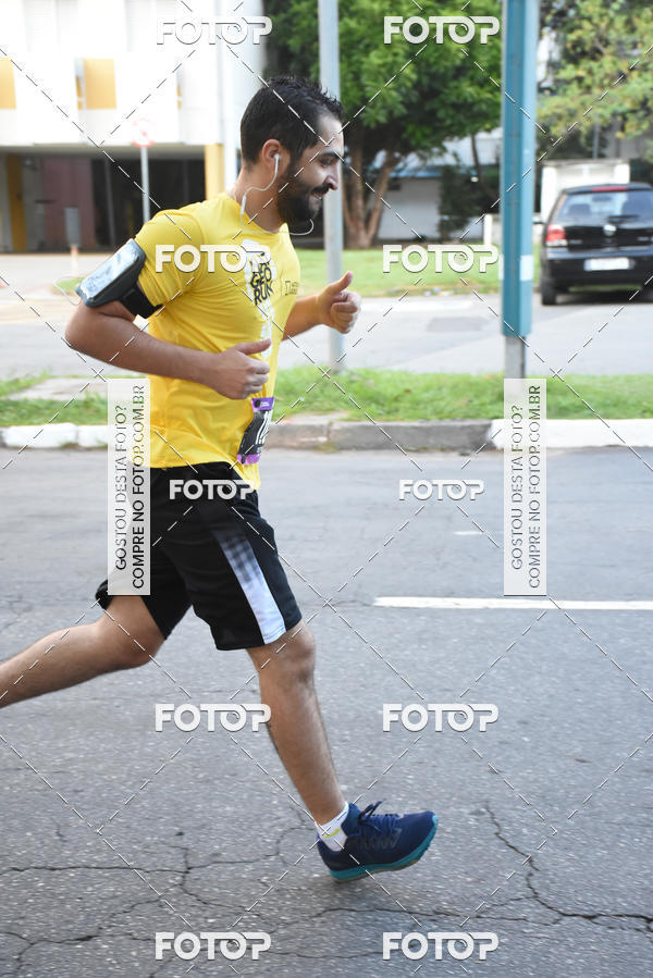 Buy your photos of the eventNat Geo Run on Fotop