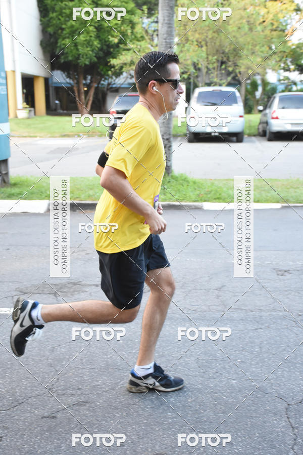 Buy your photos of the eventNat Geo Run on Fotop