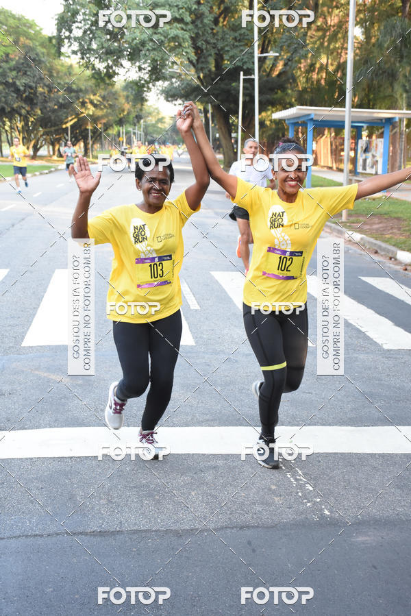 Buy your photos of the eventNat Geo Run on Fotop