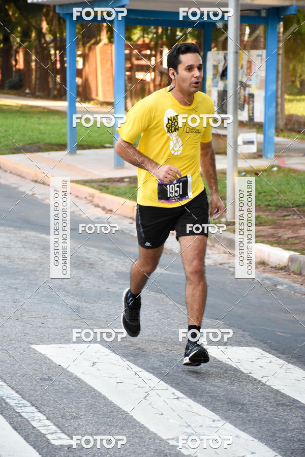 Buy your photos of the eventNat Geo Run on Fotop
