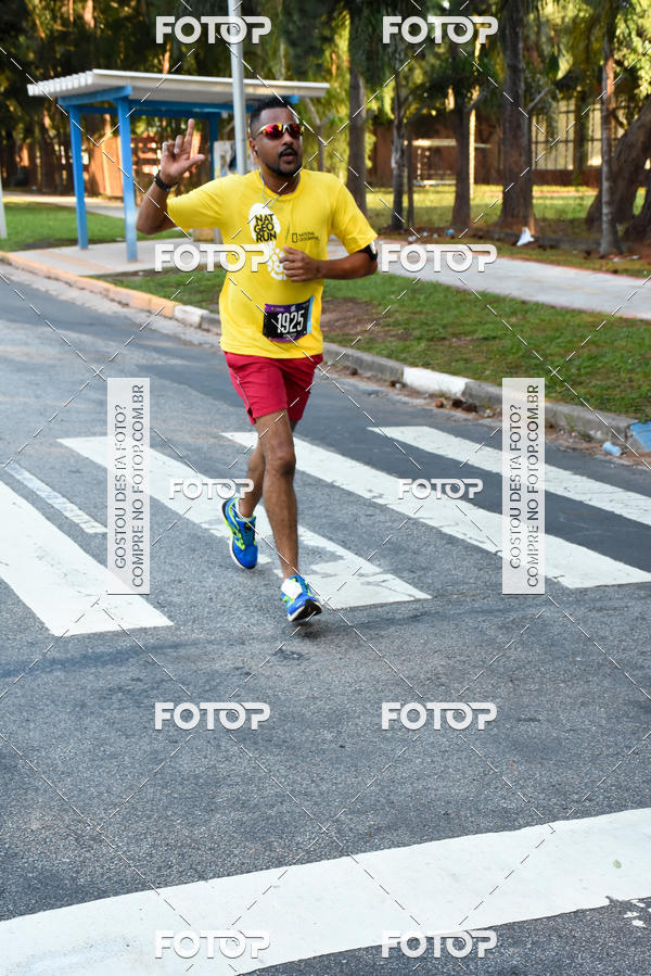 Buy your photos of the eventNat Geo Run on Fotop
