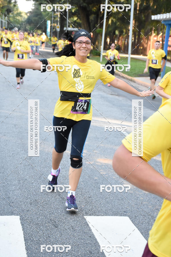Buy your photos of the eventNat Geo Run on Fotop