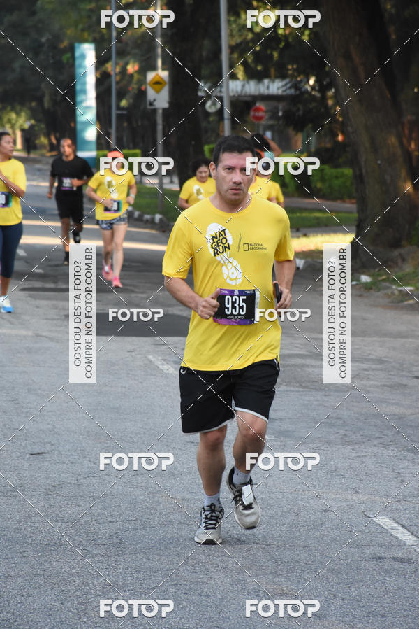 Buy your photos of the eventNat Geo Run on Fotop