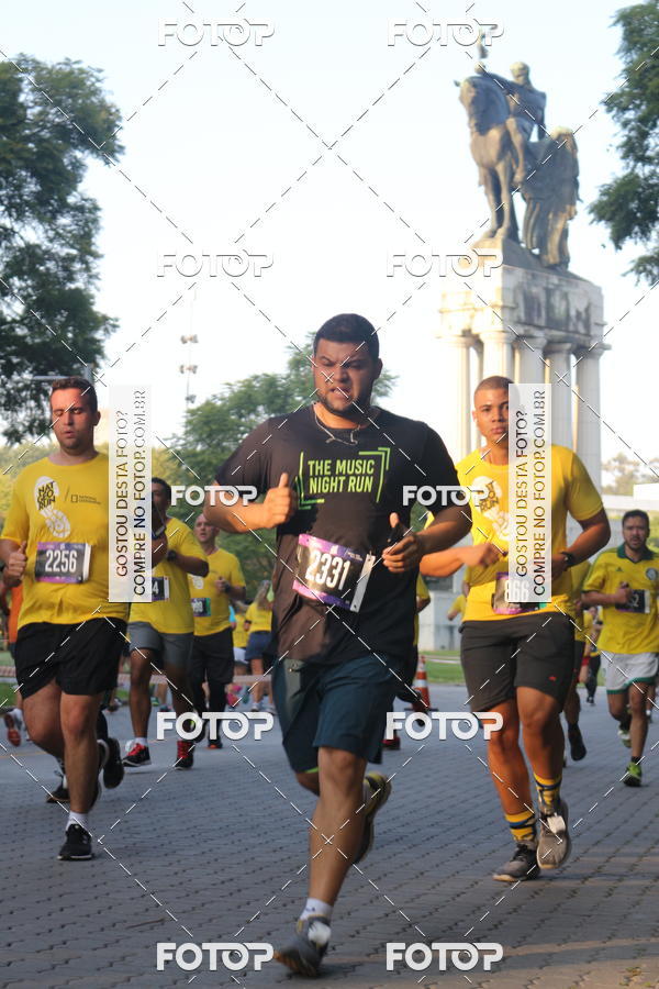 Buy your photos of the eventNat Geo Run on Fotop