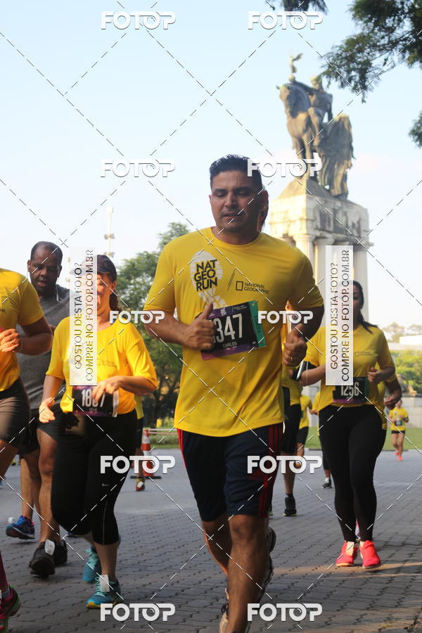 Buy your photos of the eventNat Geo Run on Fotop