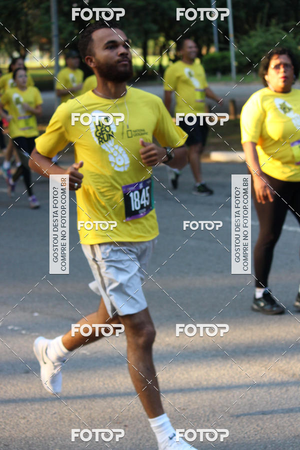 Buy your photos of the eventNat Geo Run on Fotop