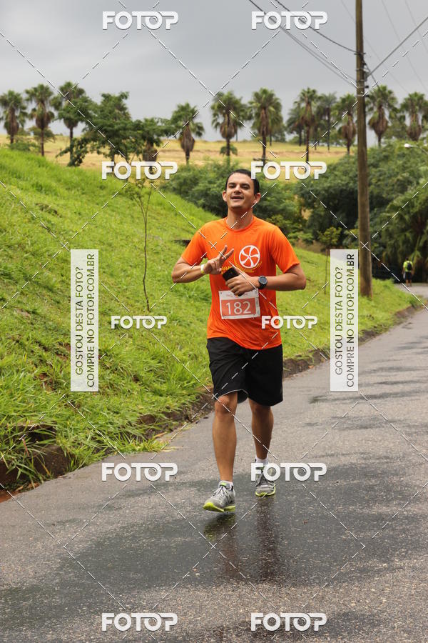 Buy your photos of the event3� Corrida Pernas de Aluguel 10K on Fotop