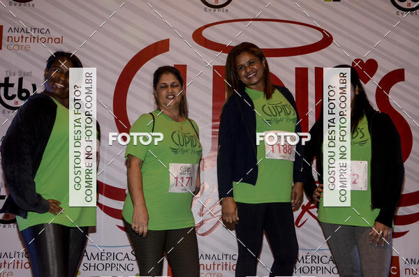 Buy your photos of the eventCupid's Night Run on Fotop