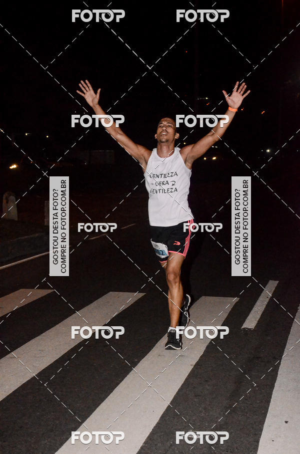 Buy your photos of the eventCupid's Night Run on Fotop