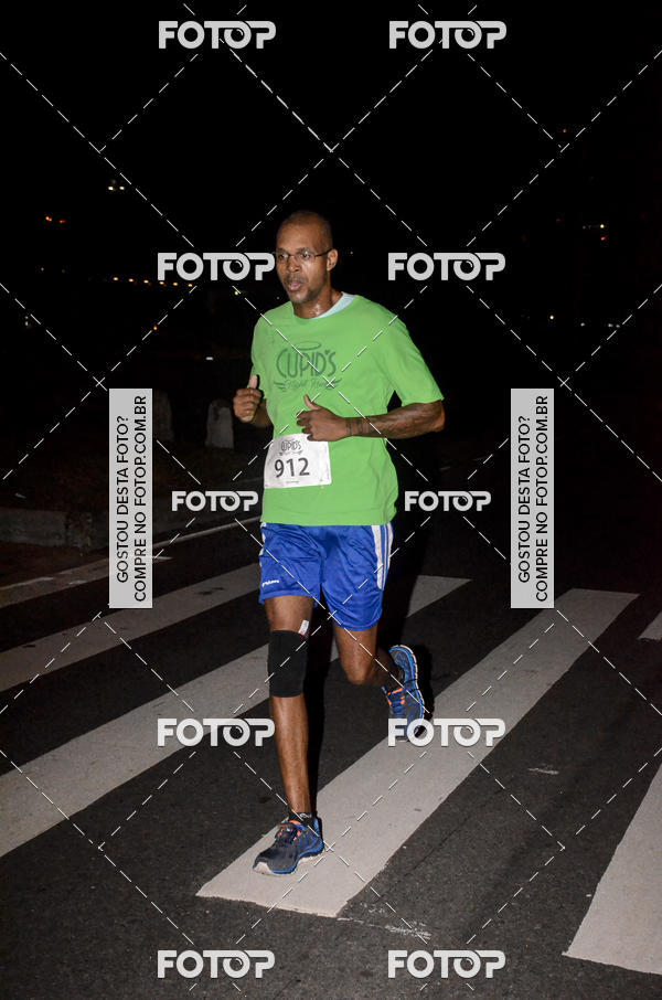Buy your photos of the eventCupid's Night Run on Fotop