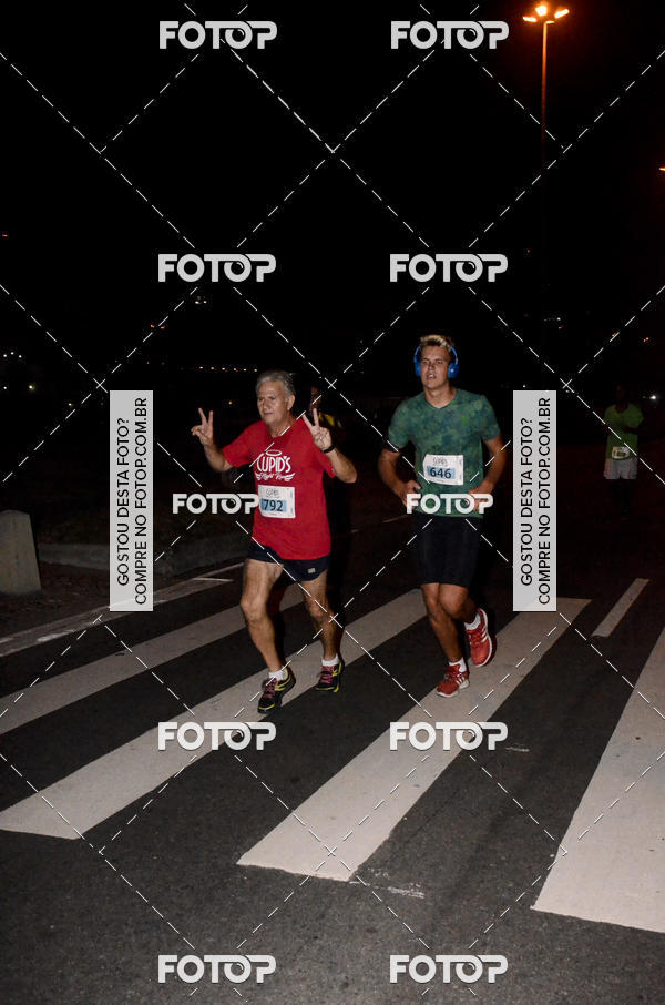 Buy your photos of the eventCupid's Night Run on Fotop