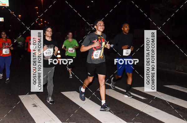 Buy your photos of the eventCupid's Night Run on Fotop