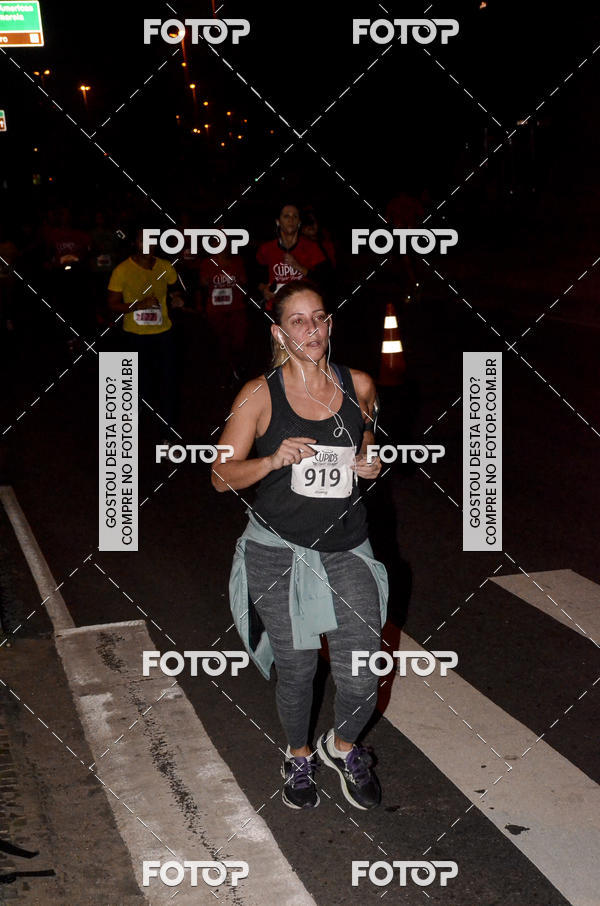 Buy your photos of the eventCupid's Night Run on Fotop