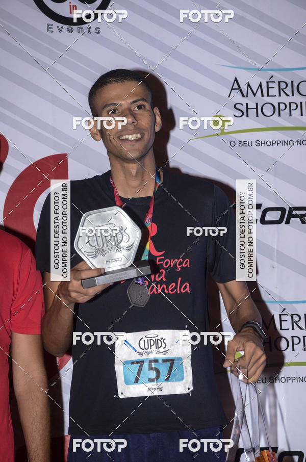 Buy your photos of the eventCupid's Night Run on Fotop