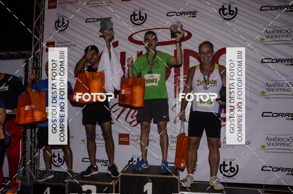 Buy your photos of the eventCupid's Night Run on Fotop