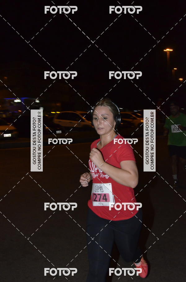 Buy your photos of the eventCupid's Night Run on Fotop
