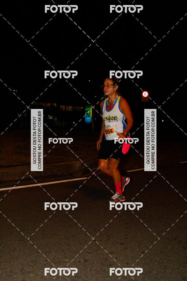 Achetez vos photos de l'vnementCupid's Night Run sur Fotop