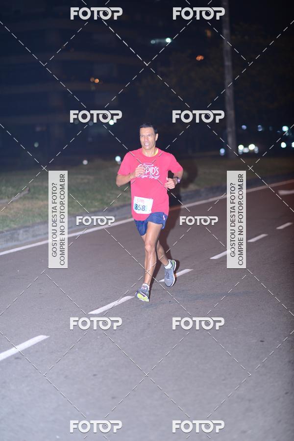 Achetez vos photos de l'vnementCupid's Night Run sur Fotop