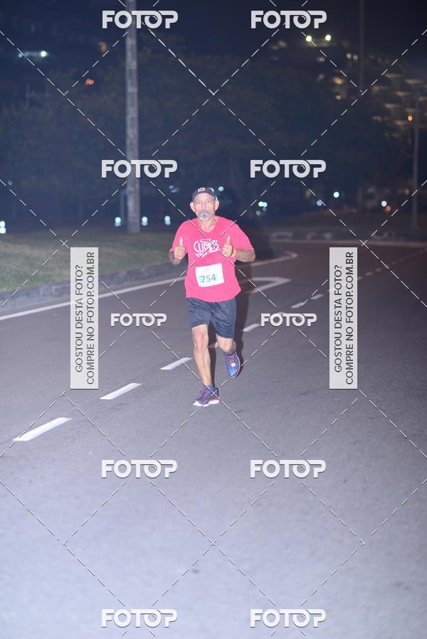 Achetez vos photos de l'vnementCupid's Night Run sur Fotop