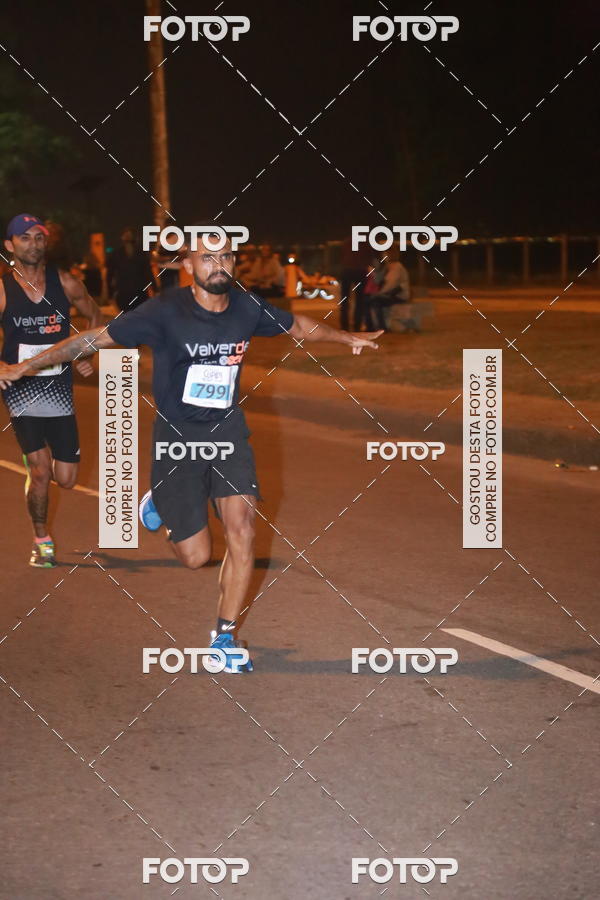 Buy your photos of the eventCupid's Night Run on Fotop