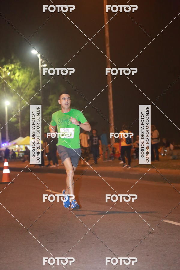 Buy your photos of the eventCupid's Night Run on Fotop