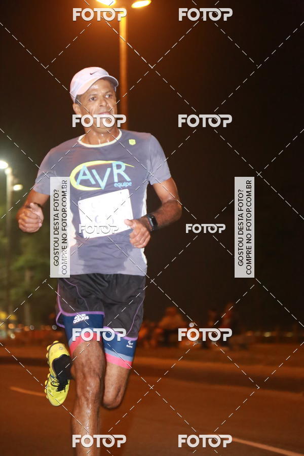 Buy your photos of the eventCupid's Night Run on Fotop