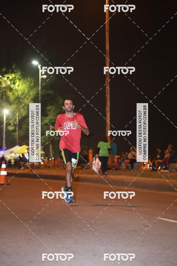 Buy your photos of the eventCupid's Night Run on Fotop