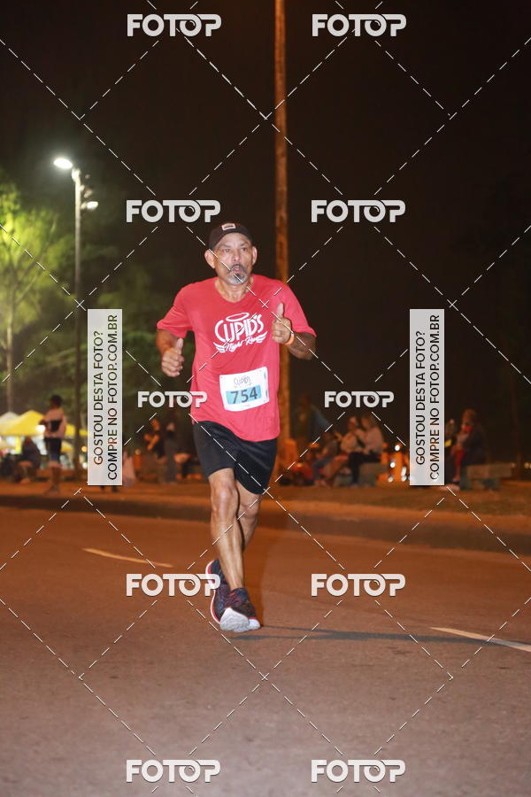 Buy your photos of the eventCupid's Night Run on Fotop