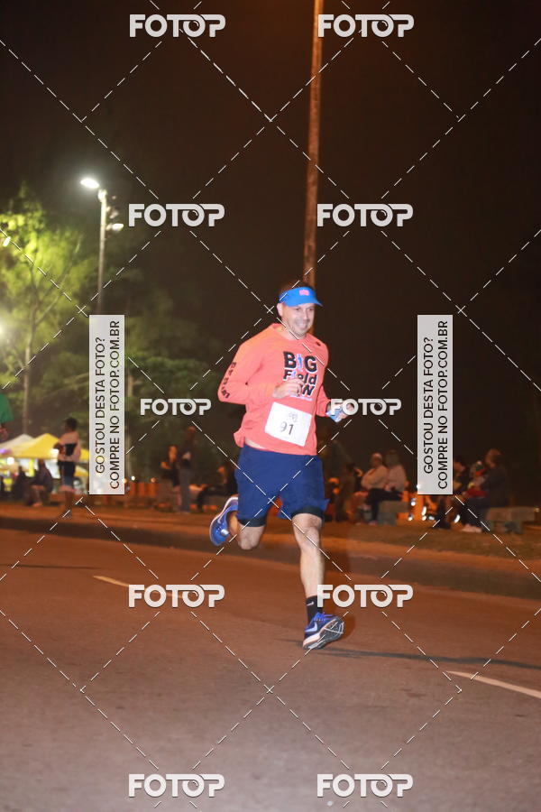 Achetez vos photos de l'vnementCupid's Night Run sur Fotop