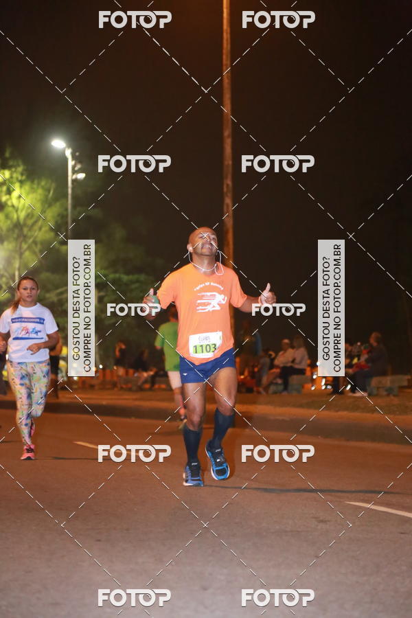 Buy your photos of the eventCupid's Night Run on Fotop