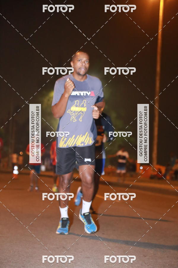 Buy your photos of the eventCupid's Night Run on Fotop